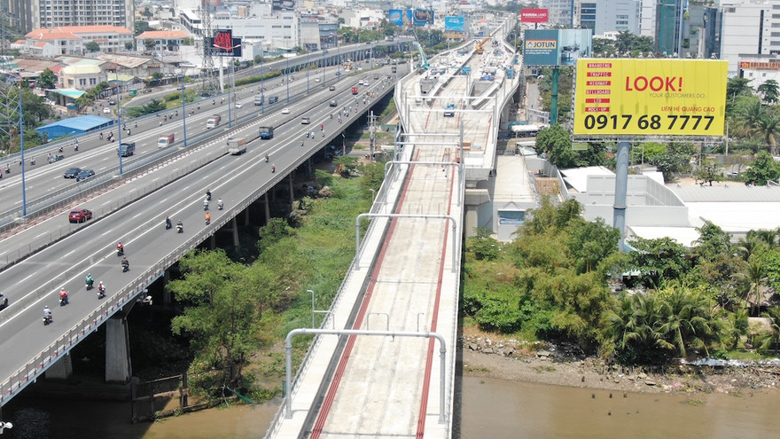 Tuyến metro đầu tiên của Sài Gòn đang thi công tới đâu?