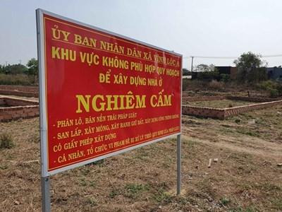 Tình trạng xây dựng trên đất nông nghiệp, trên đất không phù hợp quy hoạch được duyệt, vi phạm các quy định liên quan đến lĩnh vực đất đai ở huyện ngoại thành TPHCM vẫn còn phức tạp.