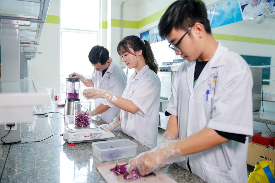 Trường ĐH Công nghệ TP. HCM công bố điểm trúng tuyển theo kết quả kỳ thi tốt nghiệp THPT