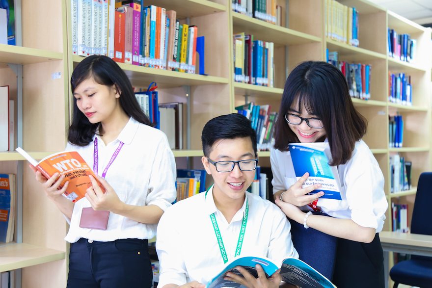 Điểm chuẩn trường ĐH Luật TP. HCM năm 2021: Cao nhất 28,5 điểm