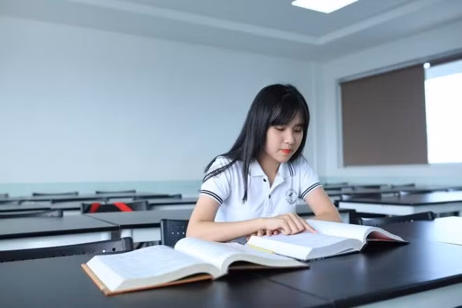 Bình Thuận ngừng thi thử tốt nghiệp THPT vì dịch COVID-19