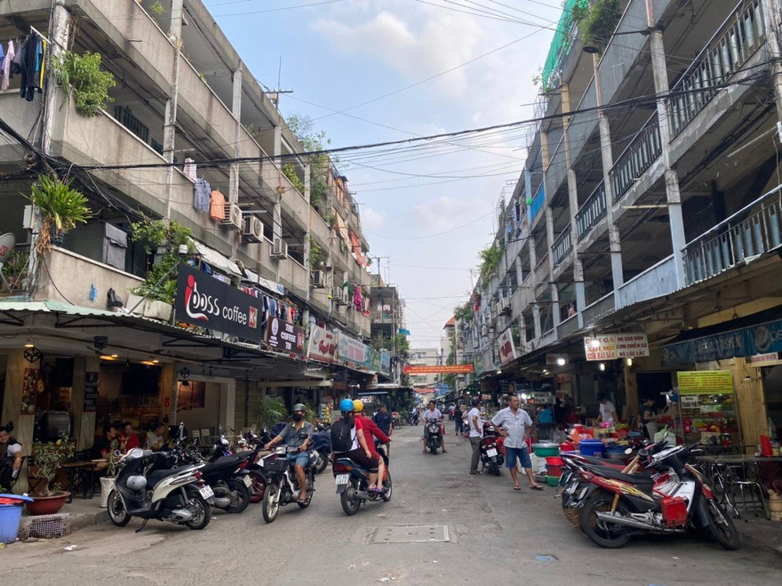 Trong 5 năm, chỉ có hai chung cư cũ được xây mới ở TPHCM