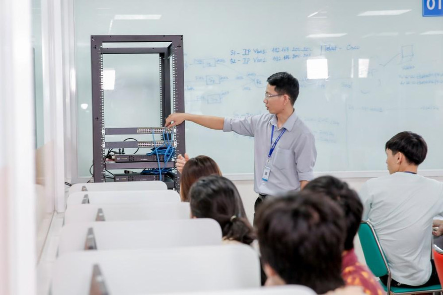 Trường ĐH Quốc tế (ĐHQG TP. HCM) dời ngày thi đánh giá năng lực