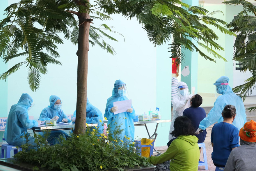 Bà Rịa-Vũng Tàu xét nghiệm tầm soát COVID-19 cho người dân.