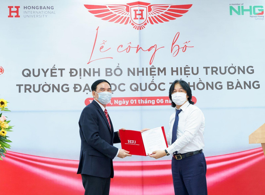 GS. TS Phạm Văn Lình làm Hiệu trưởng trường ĐH Quốc tế Hồng Bàng