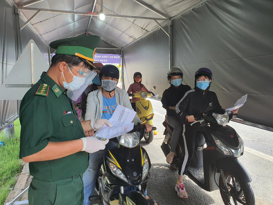 Người dân Bà Rịa-Vũng Tàu được di chuyển giữa các huyện, thị, thành phố trên địa bàn tỉnh. Ảnh: Thanh Niên.