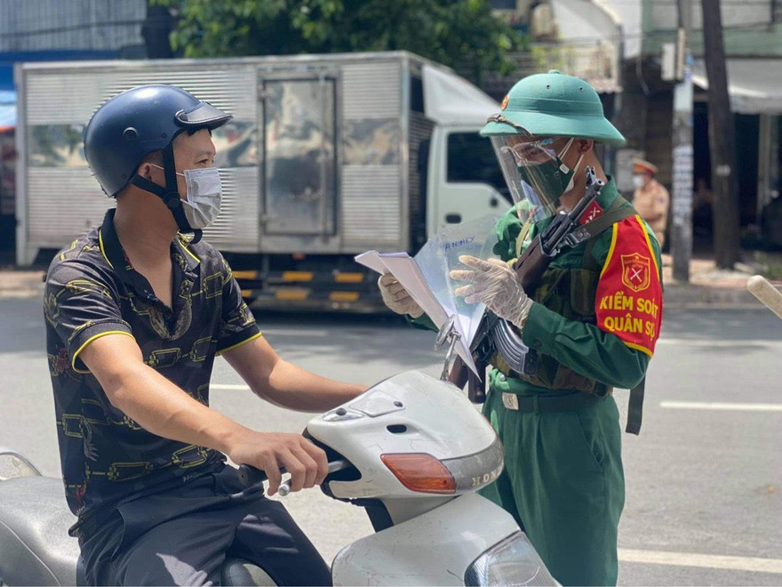 Bà Rịa-Vũng Tàu kiểm soát người ngoài tỉnh vào, dân Đắk Lắk vào chợ cần có giấy xét nghiệm