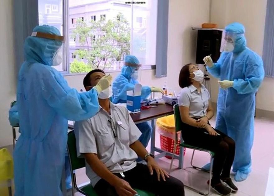 Doanh nghiệp tại TPHCM phải dừng hoạt động từ 15/7 nếu không đủ 2 điều kiện 