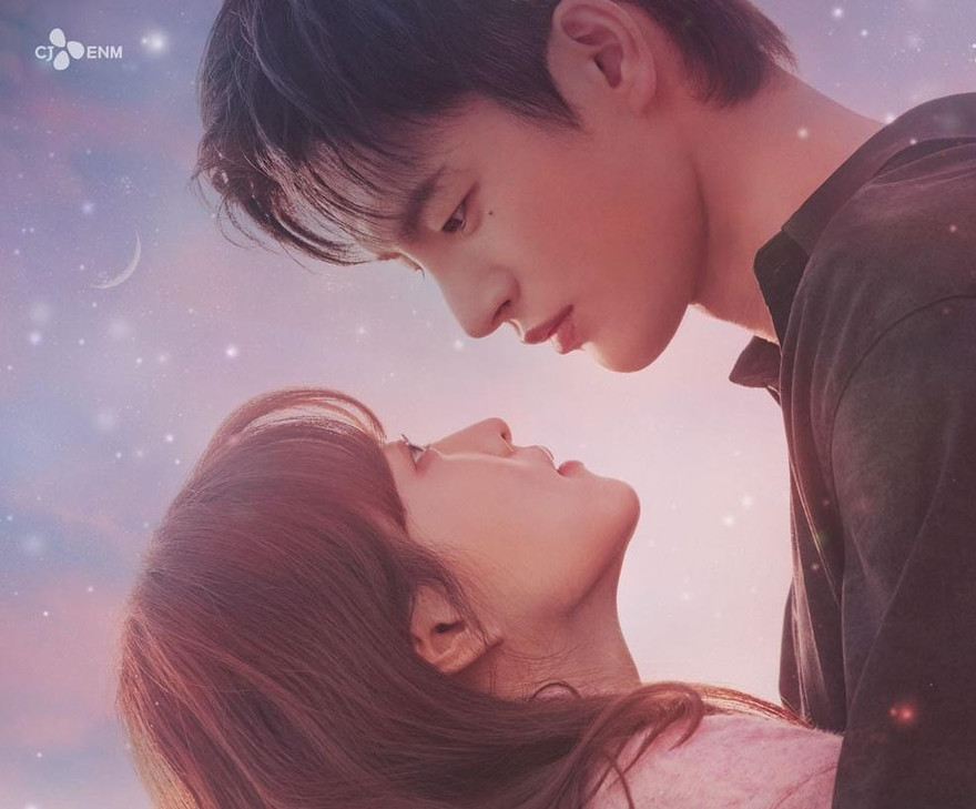 "Sát thủ khóa môi" Seo In Guk có khiến Park Bo Young "cởi đồ" sau 15 năm?