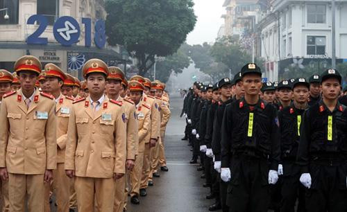 Các lực lượng tham gia lễ phát động