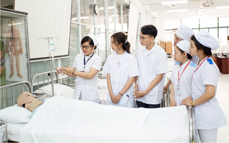 Trường ĐH Quốc tế Hồng Bàng tuyển bổ sung ngành Hộ sinh