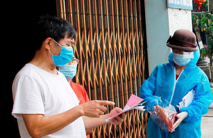 Kiểm soát người từ các địa phương về Bắc Giang.