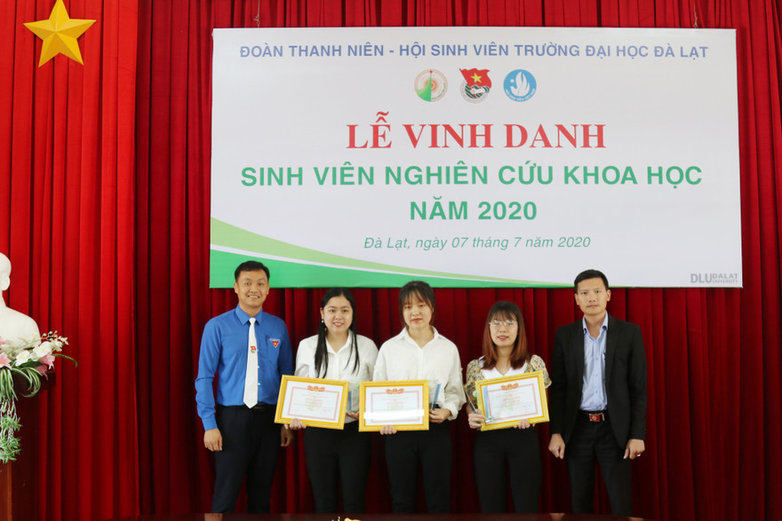 Trường ĐH Đà Lạt: Vinh danh sinh viên nghiên cứu khoa học năm 2020