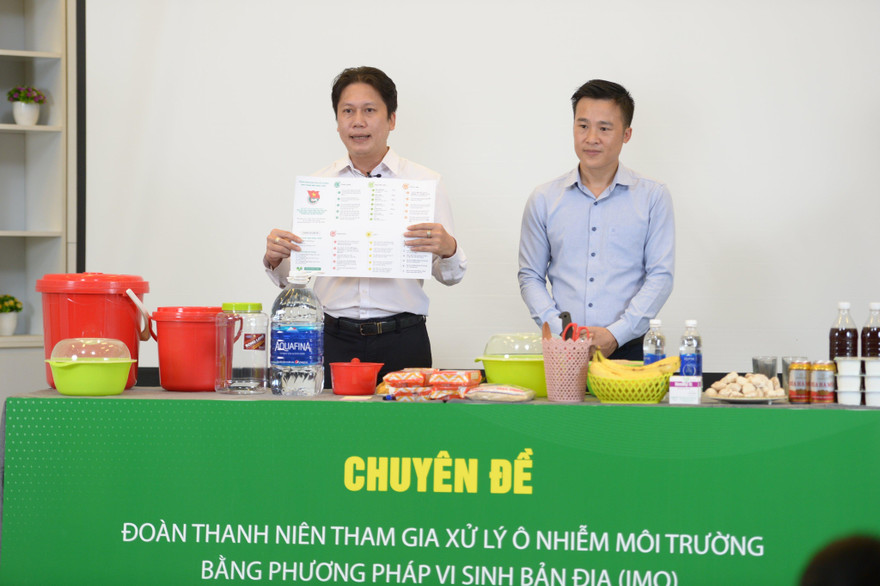 Thanh niên ứng dụng công nghệ sinh học trong bảo vệ môi trường