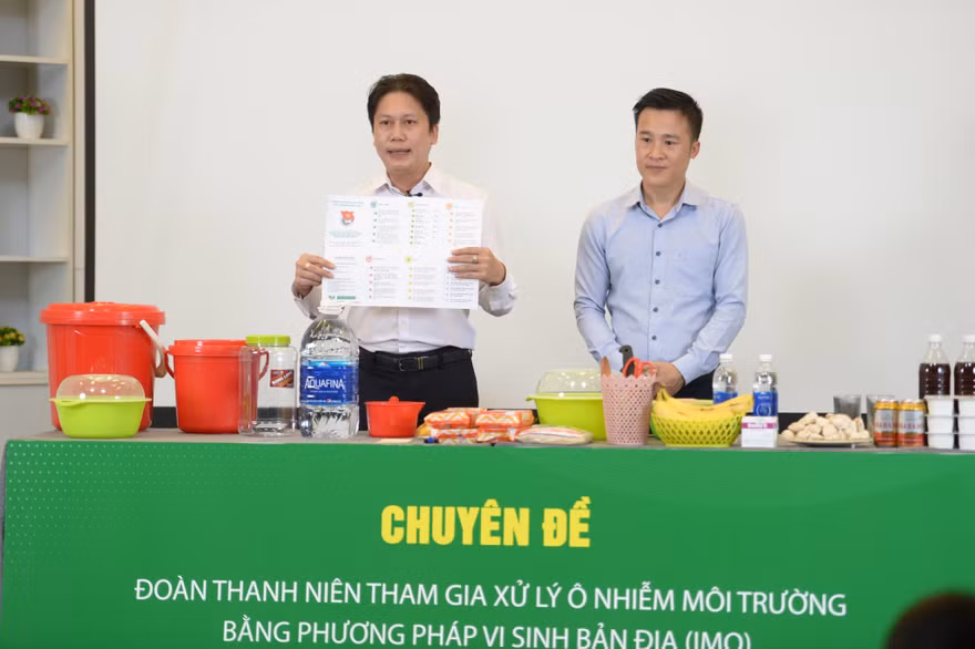 Thanh niên ứng dụng công nghệ sinh học trong bảo vệ môi trường