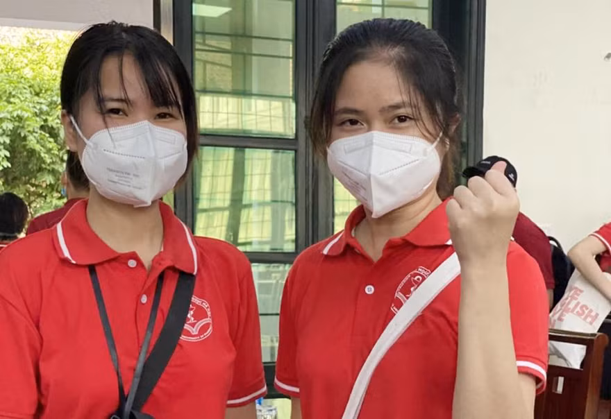 Gần 500 giảng viên, sinh viên vào hỗ trợ TP. HCM chống dịch