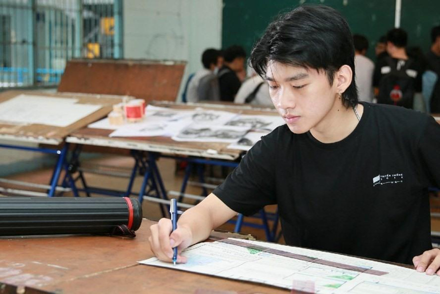 Trường ĐH Kiến trúc Hà Nội tổ chức thi Năng khiếu online