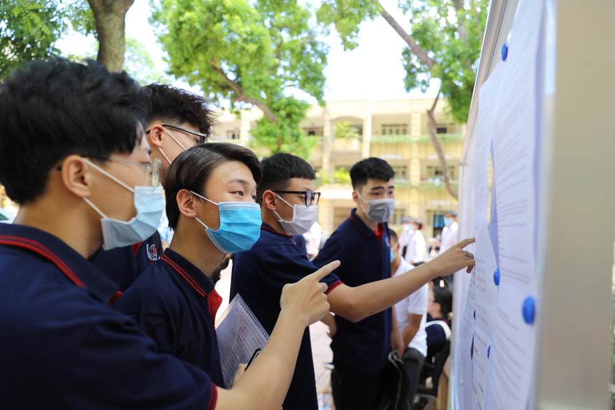 Thí sinh tham dự kỳ thi tốt nghiệp THPT 2021. Ảnh: DƯƠNG TRIỀU