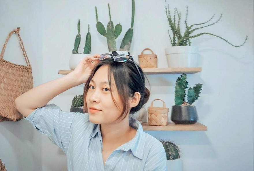 Nữ 'Sinh viên 5 tốt' kiếm bộn tiền nhờ siêu tiếng Anh