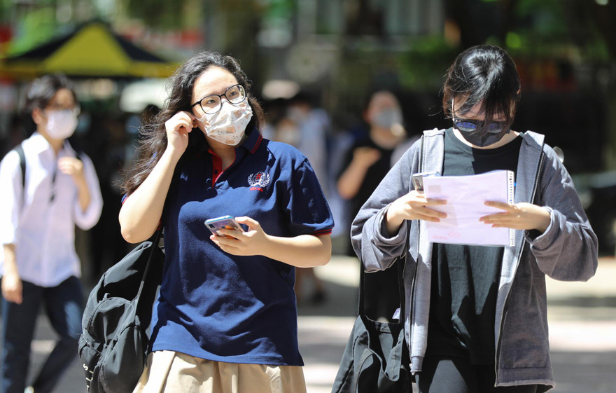 Thí sinh tham dự kỳ thi tốt nghiệp THPT 2021. Ảnh: DƯƠNG TRIỀU