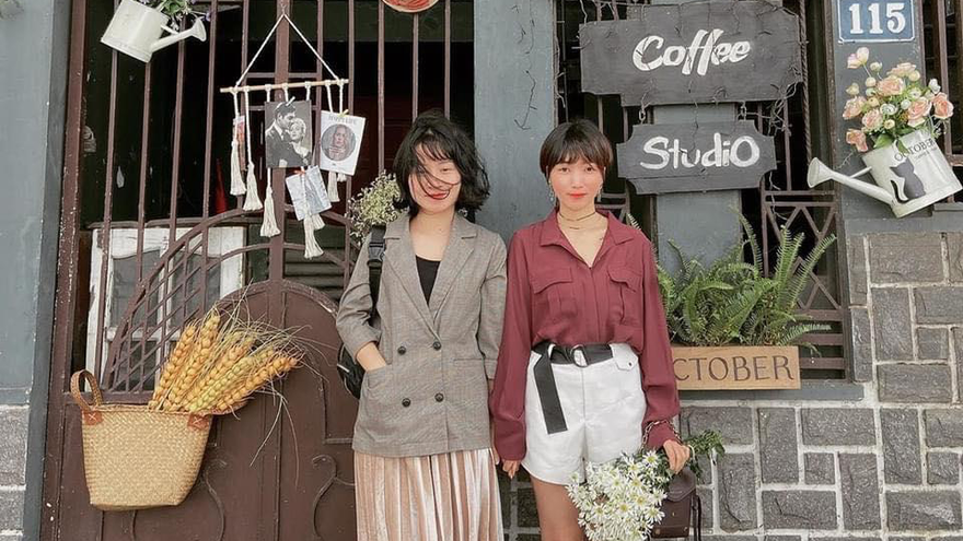 Những quán Cafe 'Chill hết xảy' bao chọn Hồ Tây