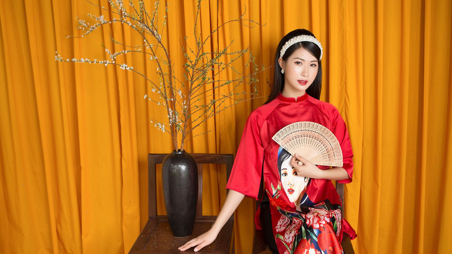 Nữ sinh ĐH Công đoàn sở hữu vòng eo khiến người mẫu chuyên nghiệp cũng phải phát hờn