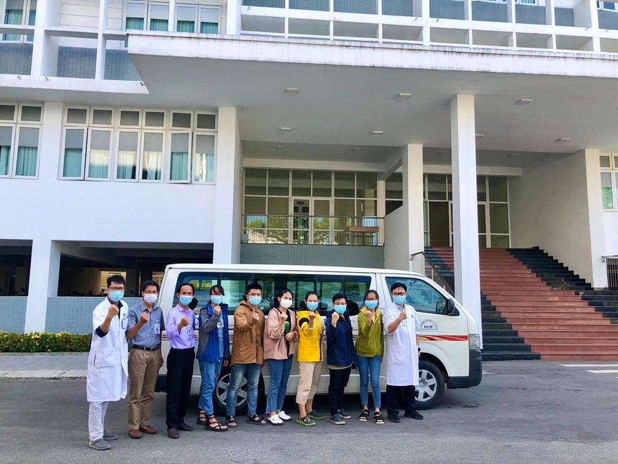 Sinh viên ĐH Y Dược Huế vào cuộc chống dịch