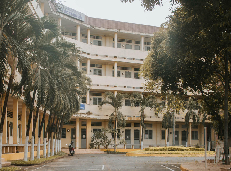 Hơn 30 sinh viên trường ĐH Sư phạm Kỹ thuật TP. HCM cách ly tại KTX