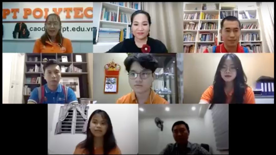 Các khách mời tại Hội thảo "Phổ thông Cao đẳng - Lựa chọn của tương lai".