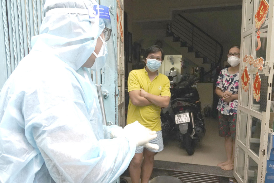 Vừa kiểm soát được dịch, TPHCM cấp tập chi viện các tỉnh phía Nam