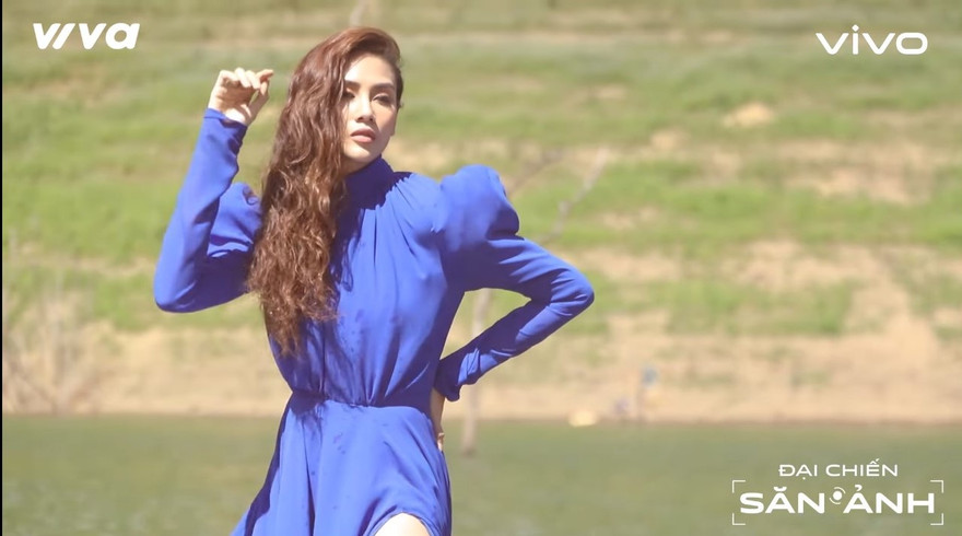 Võ Hoàng Yến đọ dáng cùng Hòa Minzy, khí chất chuẩn siêu mẫu đỉnh cao