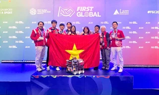 Dùng văn hóa làm cầu nối, học sinh Việt Nam giành Huy chương Bạc cuộc thi Robotics quốc tế 