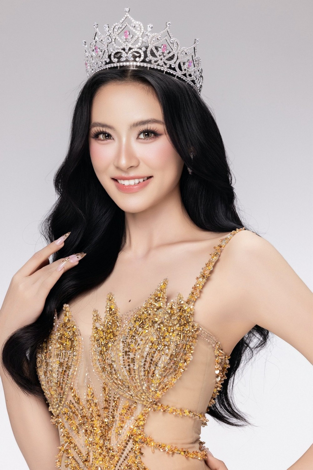 van-nhi7.jpg