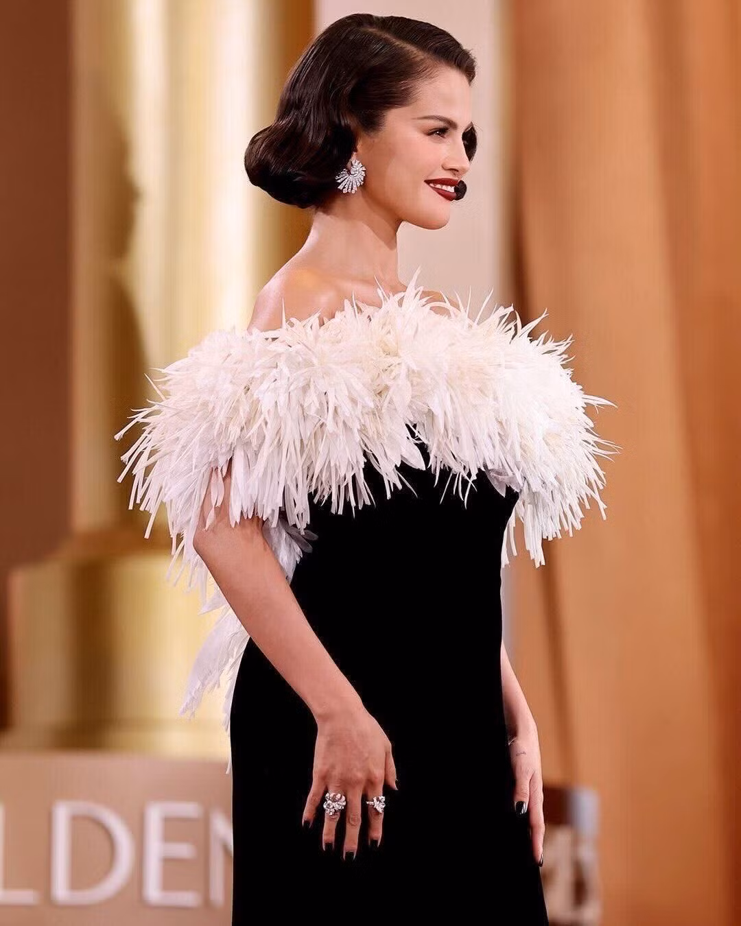 selena3.jpg