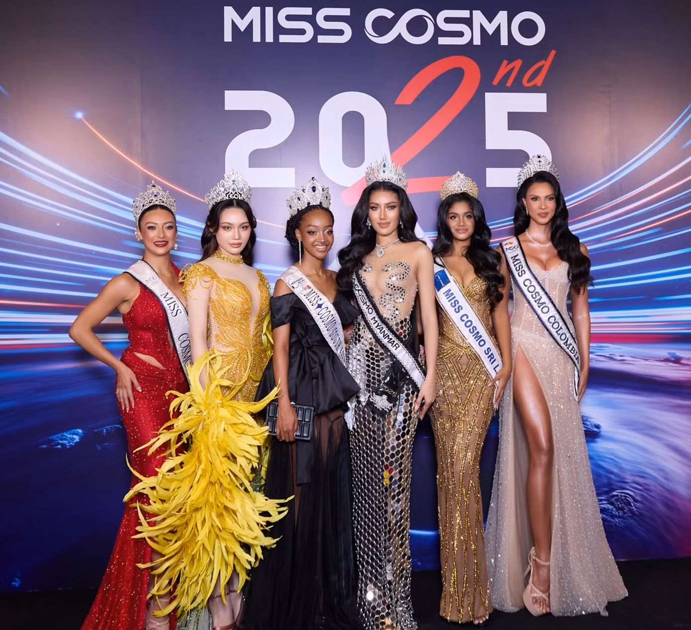 miss-cosmo3.jpg