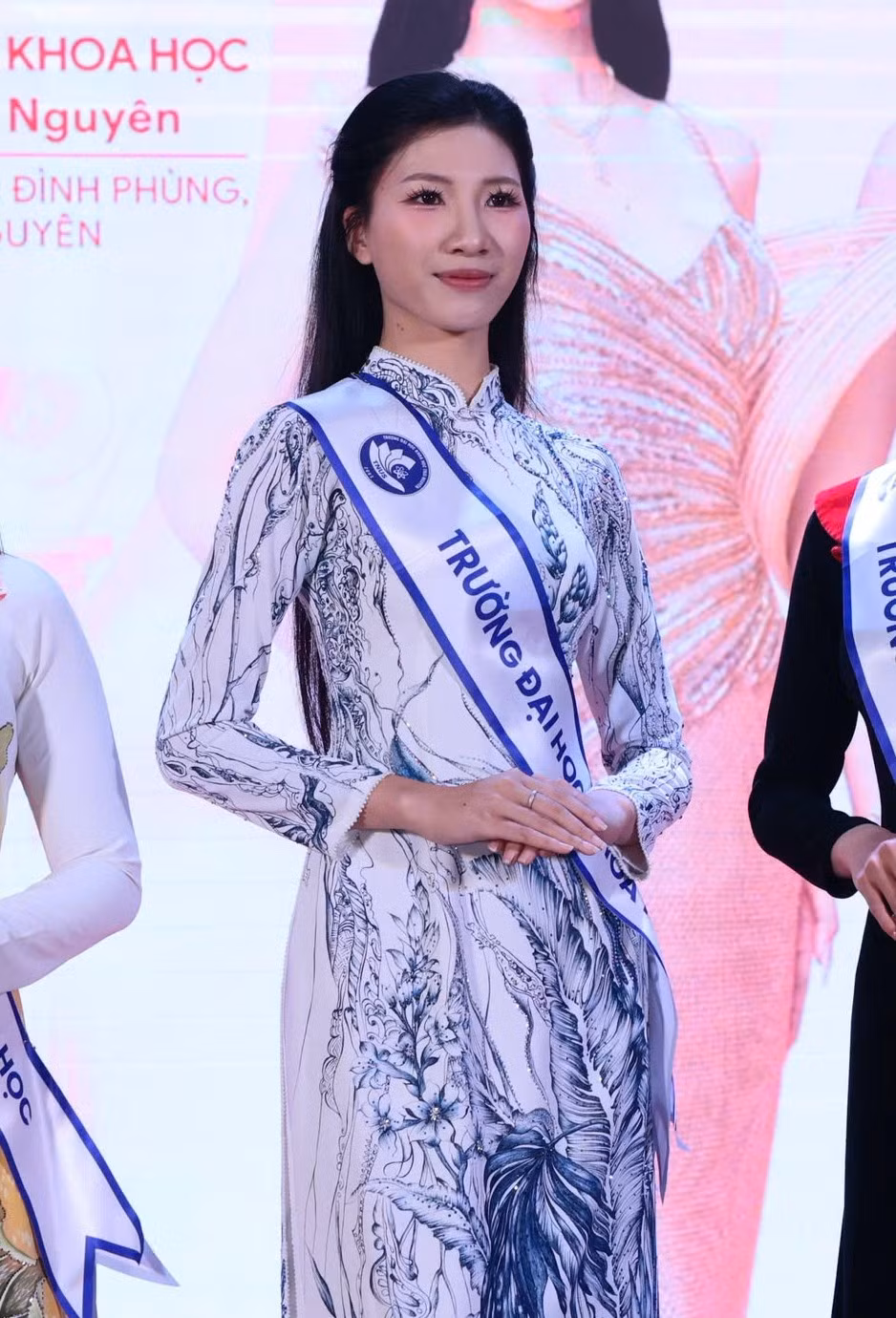 pham-thuy-ngan3.jpg