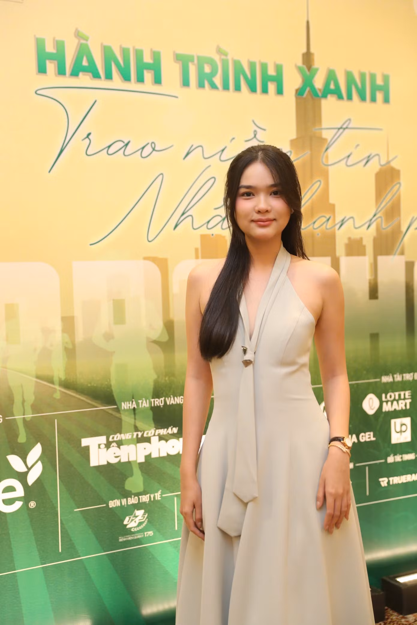 phuong-thy.jpg