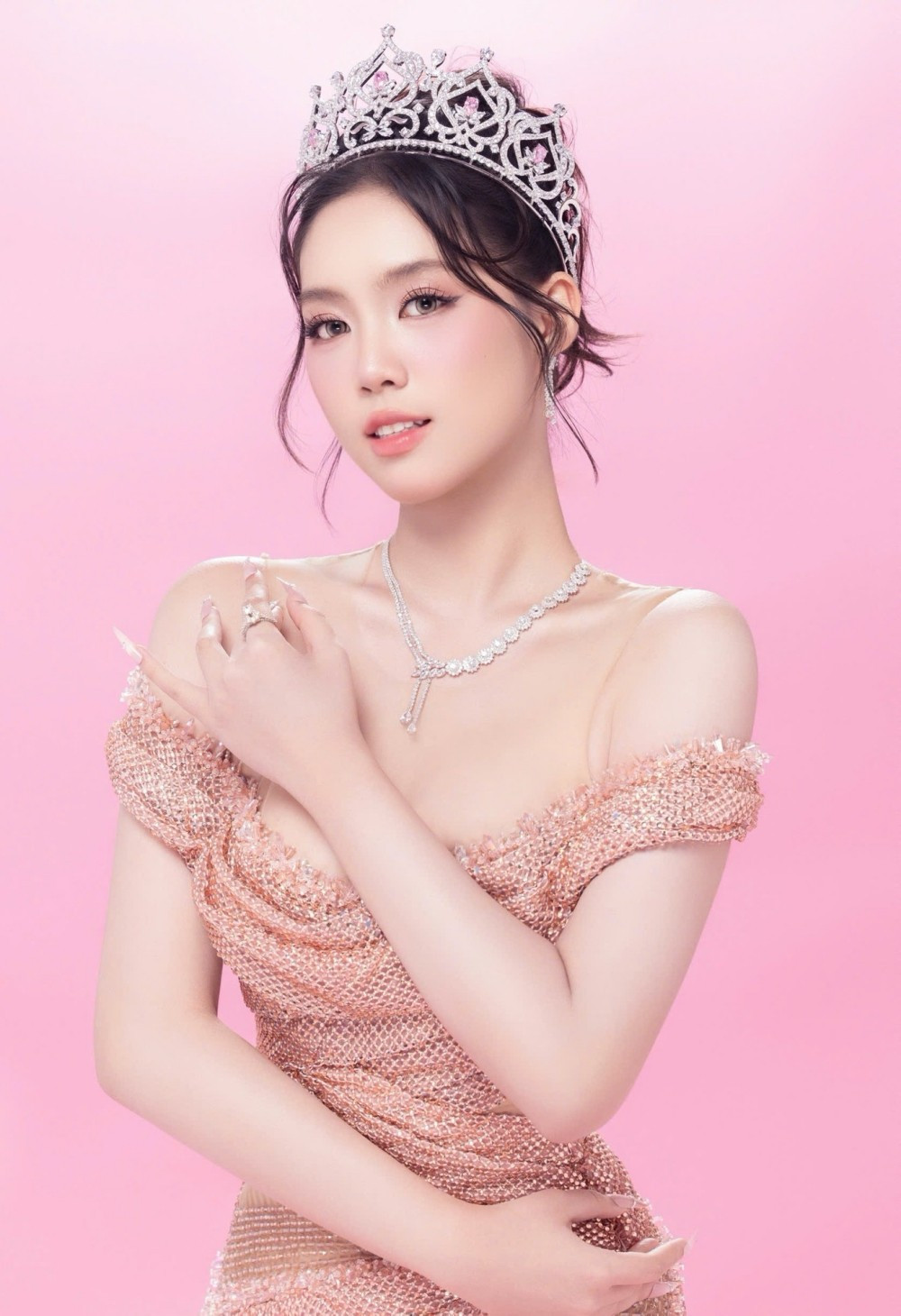  chau-anh.jpg
