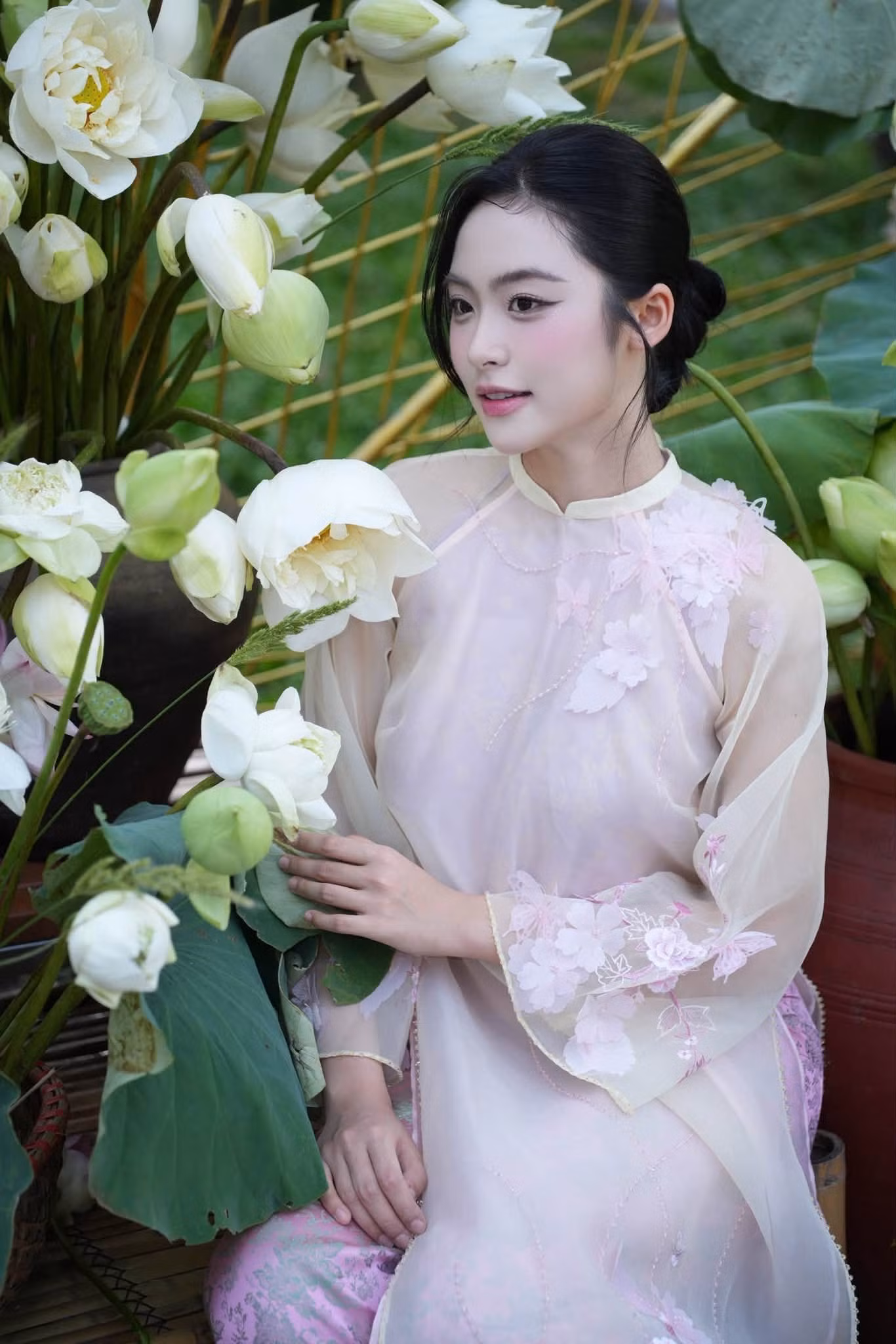 van-nhi2.jpg