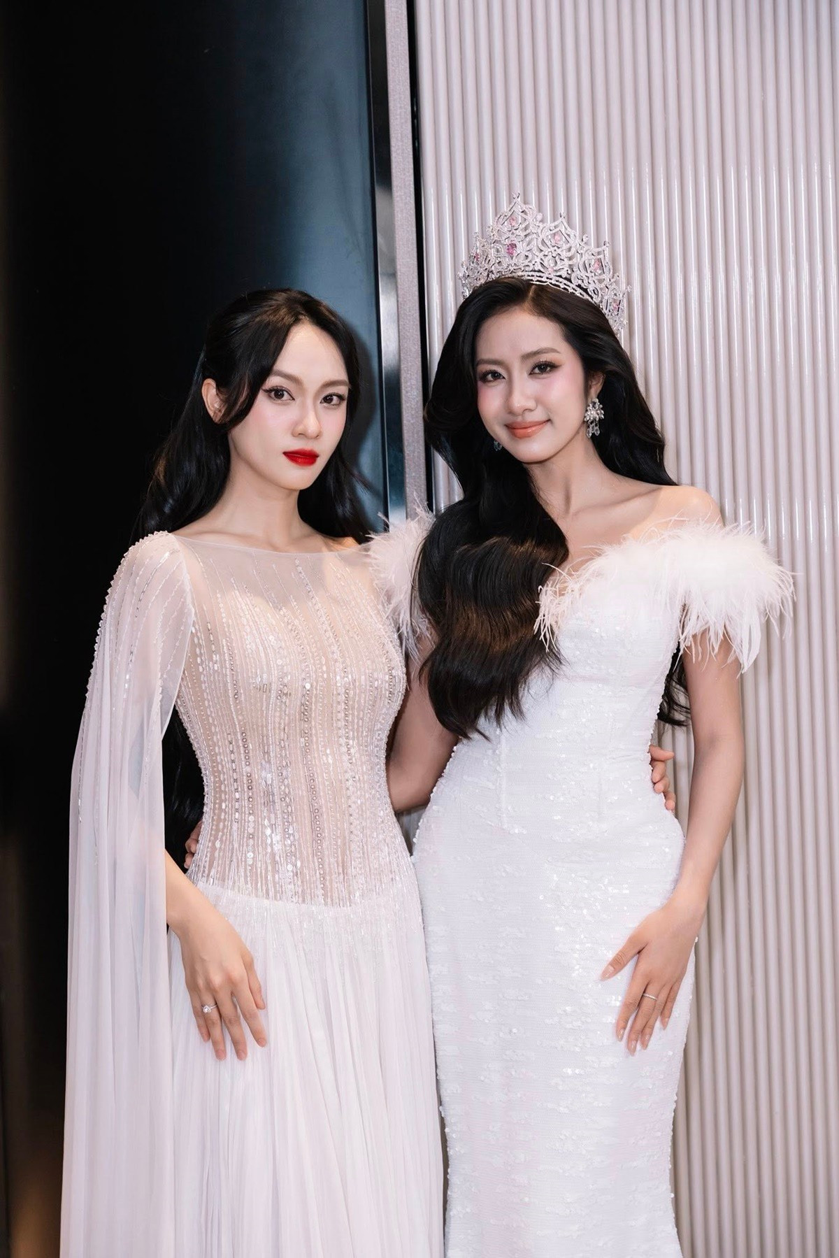 thuy-quynh-truc-linh.jpg