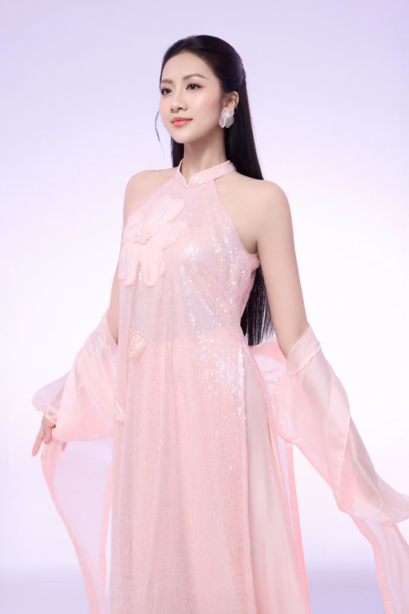 ha-truc-linh.jpg