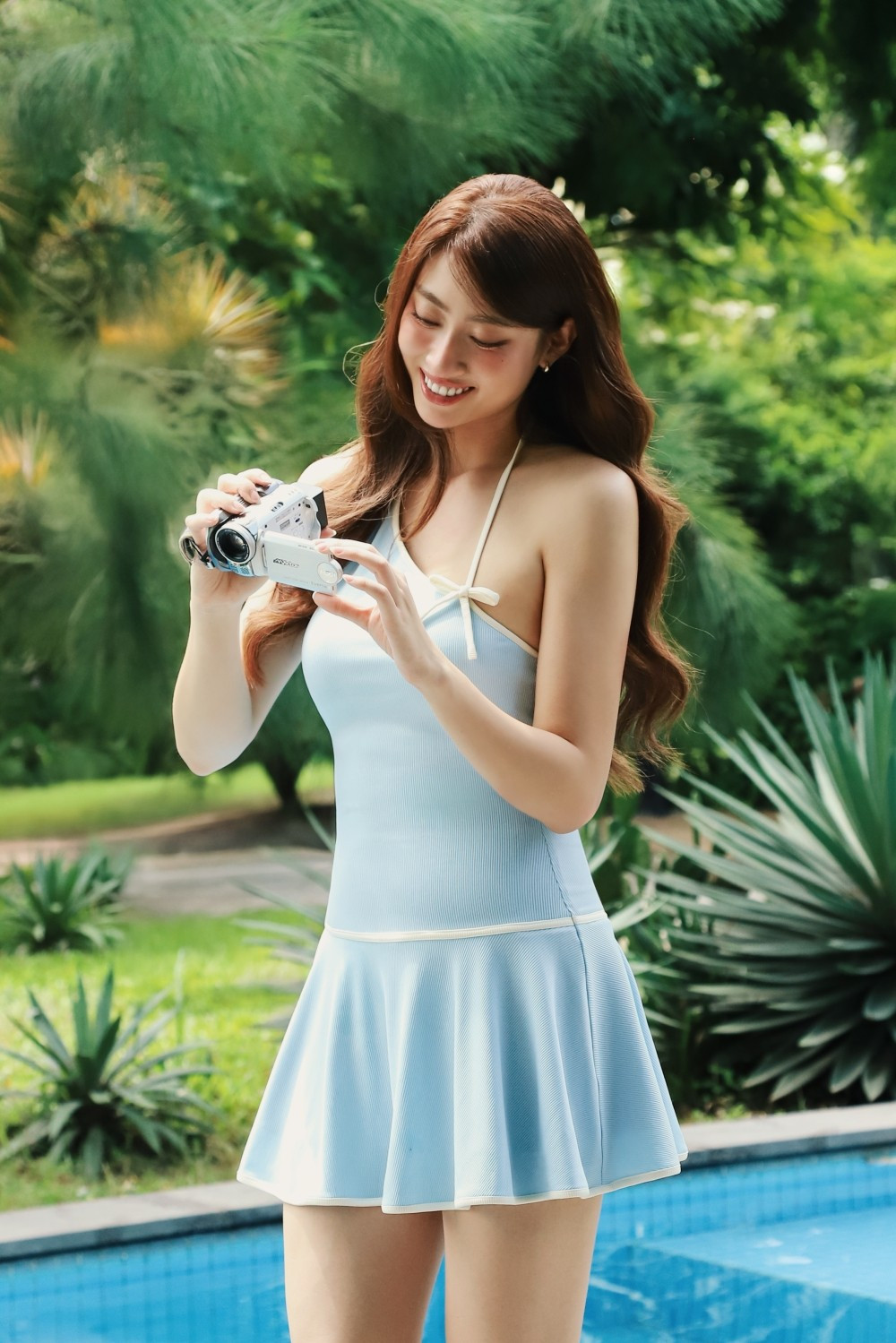 luong-thuy-linh5.jpg