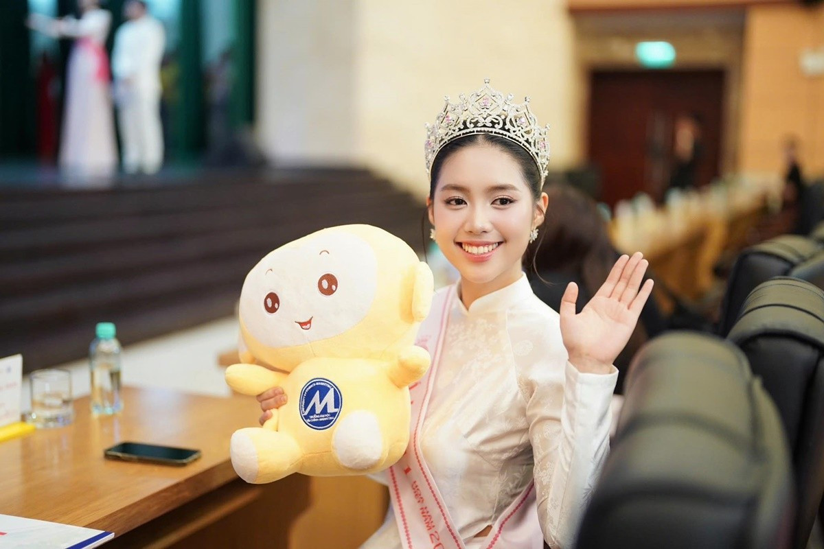 chau-anh3.jpg