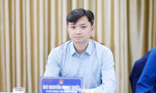 Anh Nguyễn Minh Triết - Bí thư Thường trực T.Ư Đoàn, Chủ tịch T.Ư Hội Sinh viên Việt Nam dự hội nghị.
