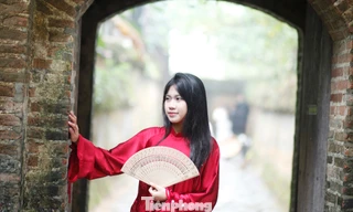 Cận Tết, chùa Bổ Đà là địa điểm lý tưởng để các bạn trẻ đến chụp ảnh. Ảnh: Nguyễn Thắng