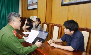 Cơ quan Công an thực hiện hoạt động tố tụng với các đối tượng.