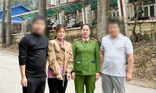 Đối tượng Nguyễn Thị Mai bị bắt giữ tại khu vực cửa khẩu. Ảnh: Công an tỉnh Bắc Ninh