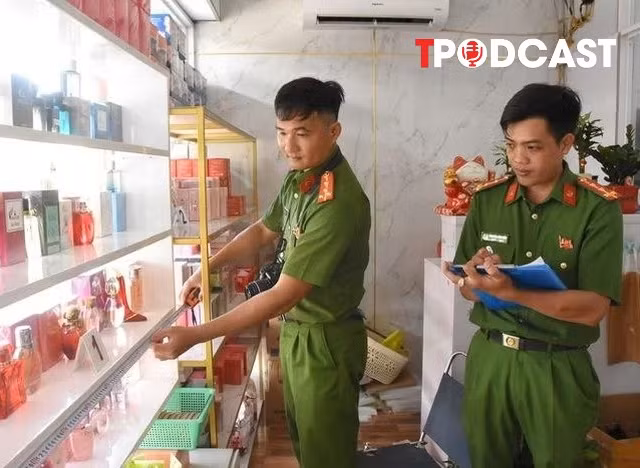 NÓNG 8/5: Bất ngờ lời khai của chủ cơ sở 'chế biến' kem trộn, thuốc giảm cân dỏm