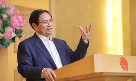 Thủ tướng: Cần giữ ổn định lãi suất đồng tiền Việt Nam