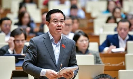 Giữ kỳ thi THPT, thống nhất một bộ sách giáo khoa trên toàn quốc